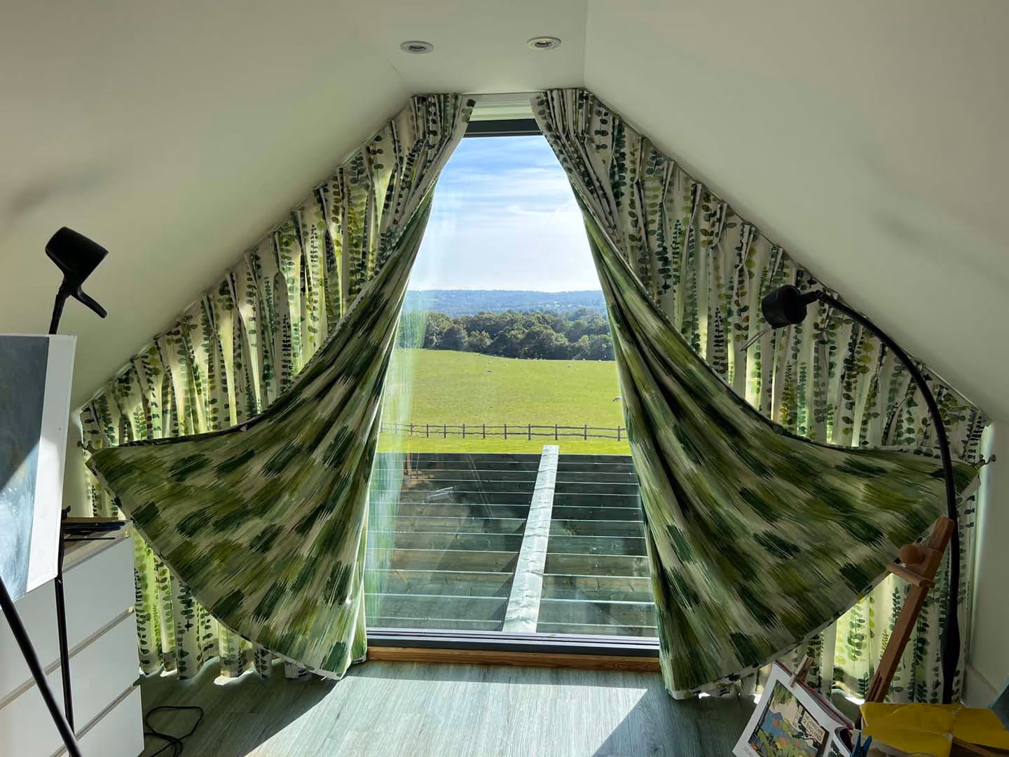 curtains in crowhurst
