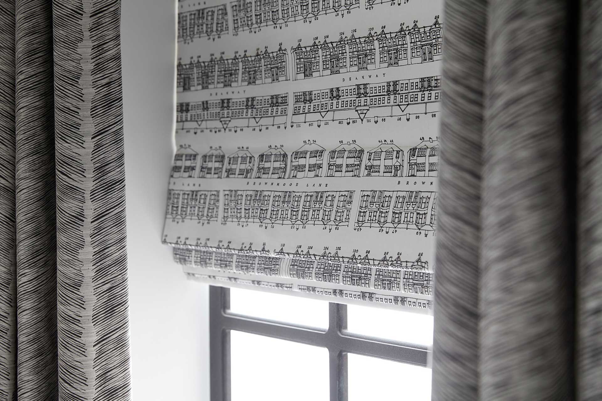 Roman blinds image 