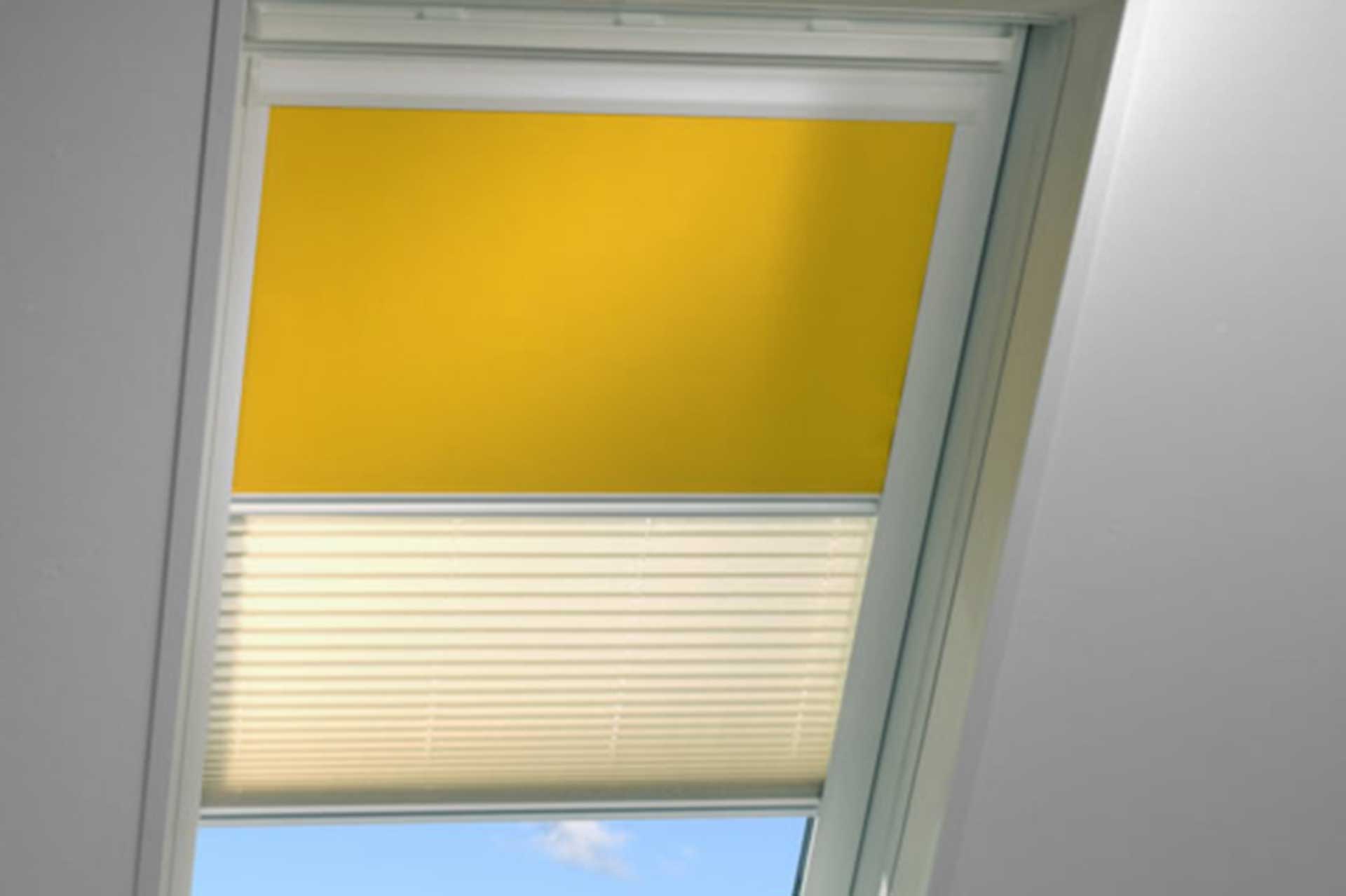 Rooflight blinds image 